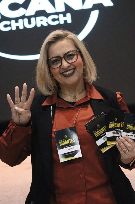 Participante com credenciais da Liga de Gigantes